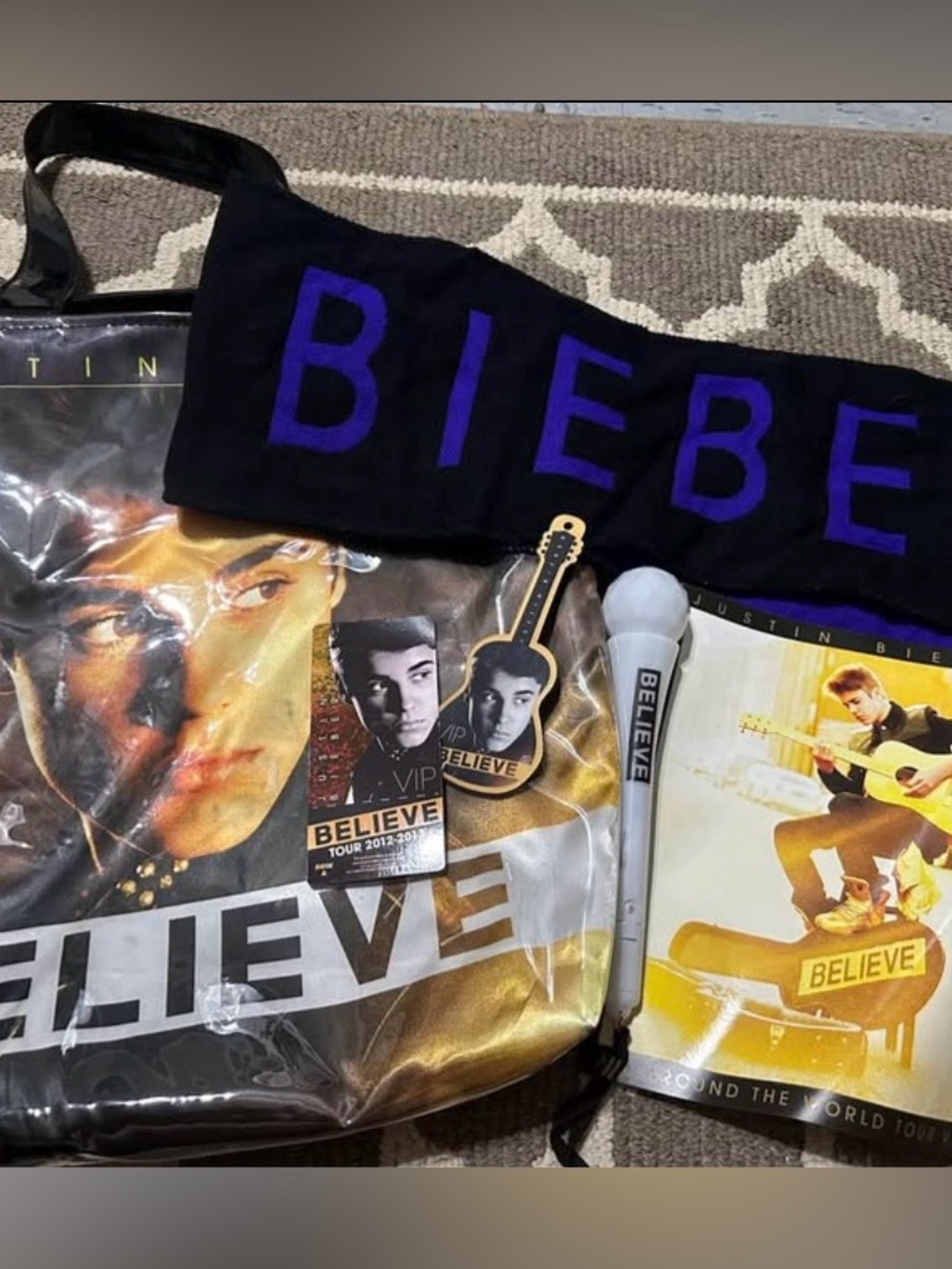 Justin Bieber Believe Merch Tour